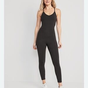 Old Navy Women's Black PowerChill 7/8 Cami Bodysuit